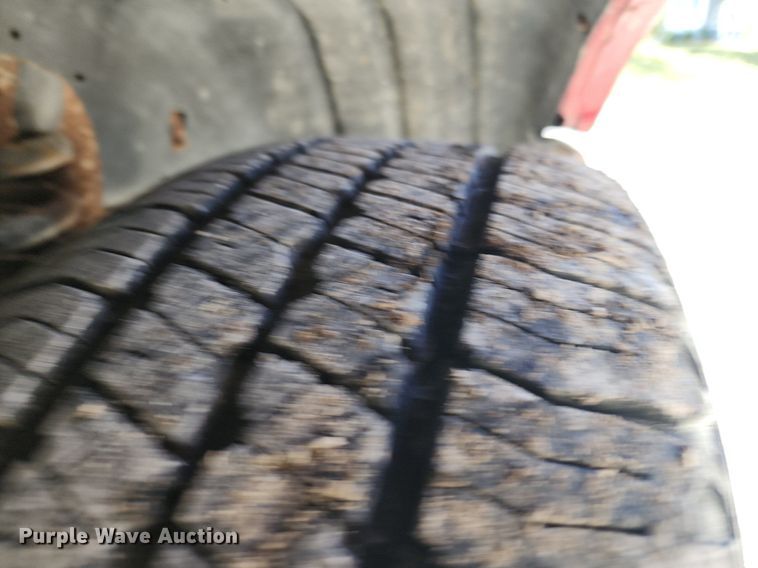 image for item DR7880 1996 Ford  F150 pickup truck