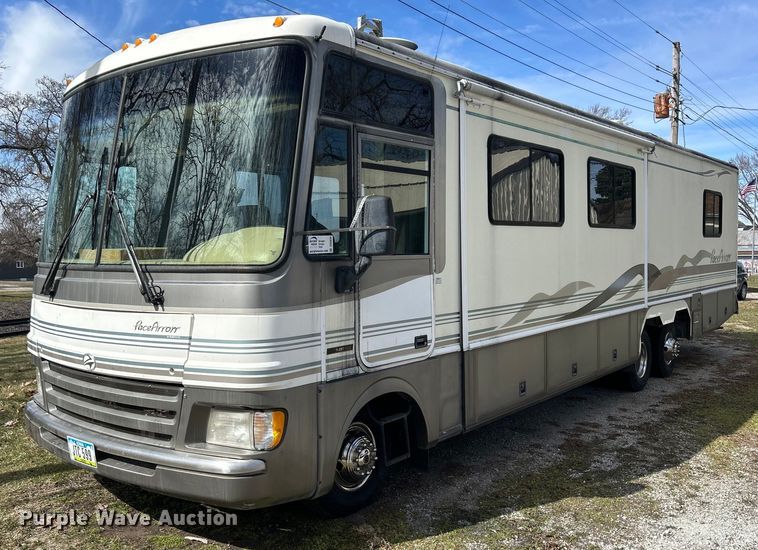 image for item DS0830 1998 Fleetwood  Pace Arrow RV