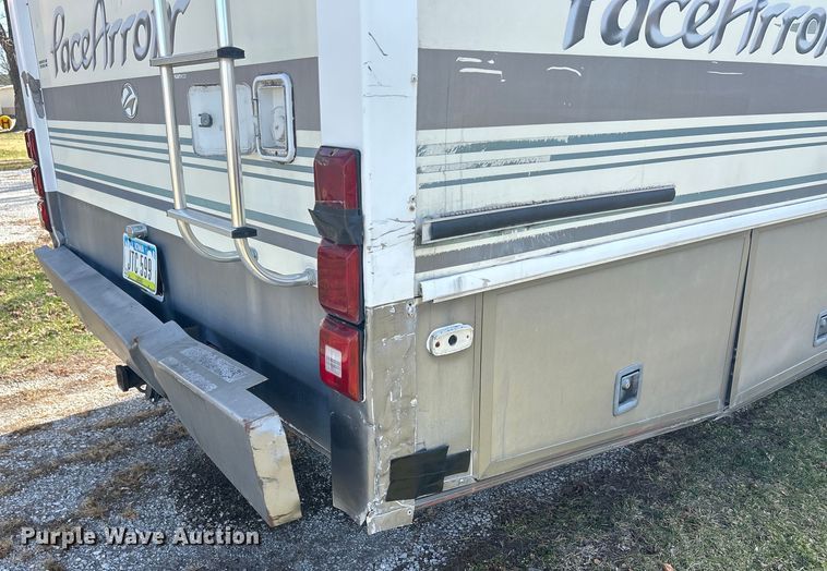 image for item DS0830 1998 Fleetwood  Pace Arrow RV