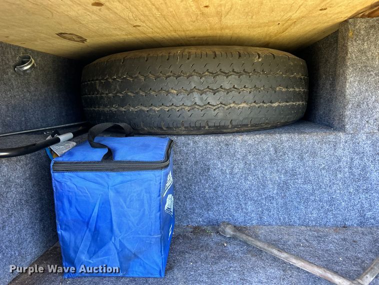 image for item DS0830 1998 Fleetwood  Pace Arrow RV