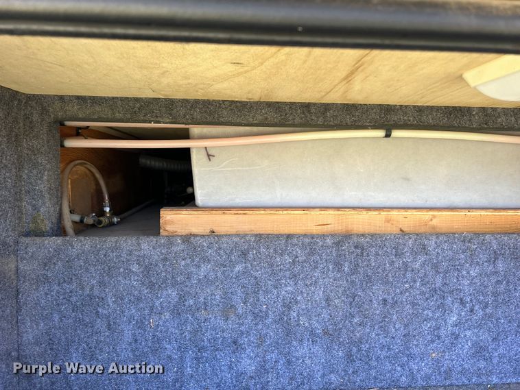 image for item DS0830 1998 Fleetwood  Pace Arrow RV