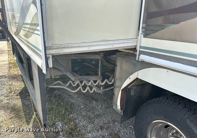 image for item DS0830 1998 Fleetwood  Pace Arrow RV