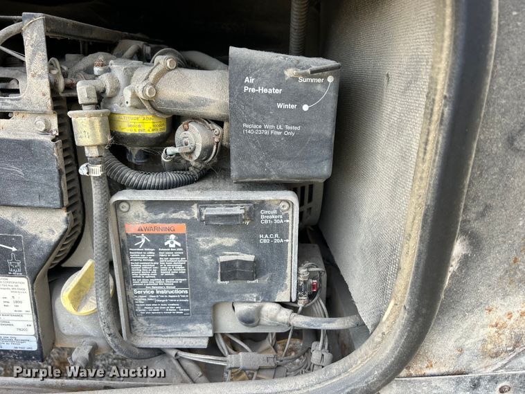 image for item DS0830 1998 Fleetwood  Pace Arrow RV