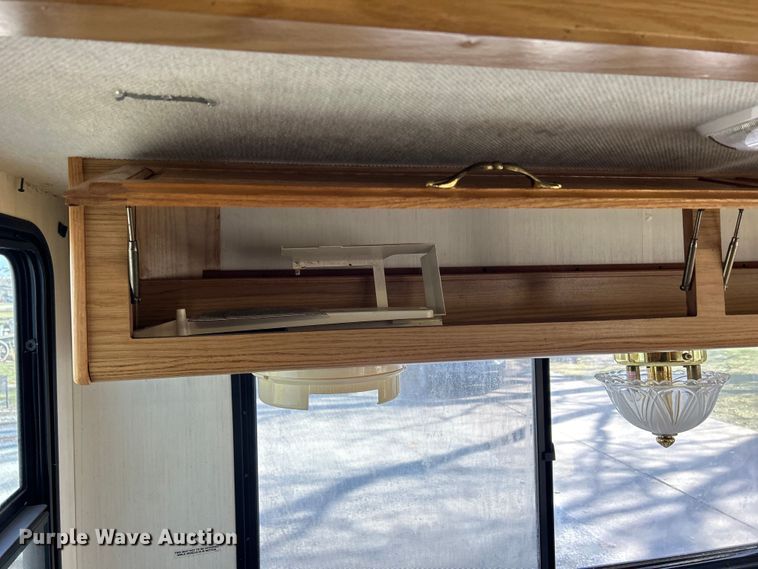 image for item DS0830 1998 Fleetwood  Pace Arrow RV