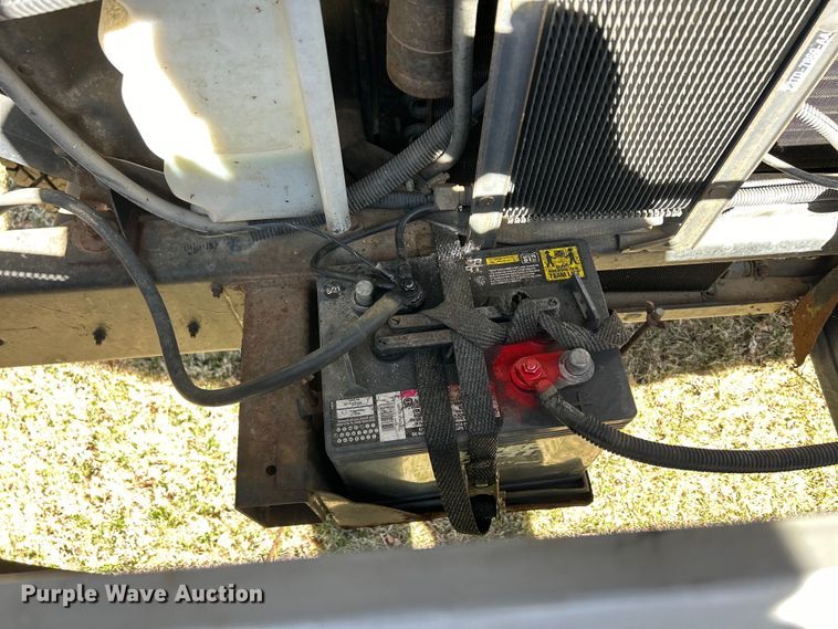 image for item DS0830 1998 Fleetwood  Pace Arrow RV