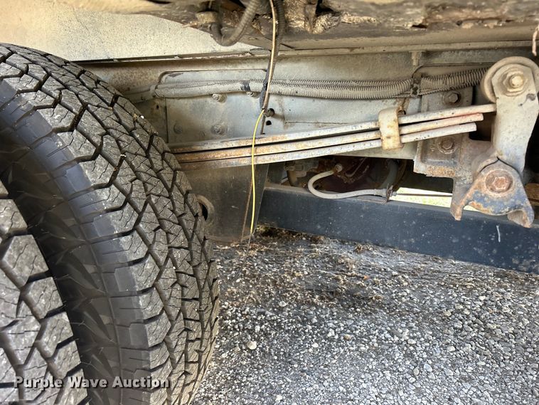 image for item DS0830 1998 Fleetwood  Pace Arrow RV