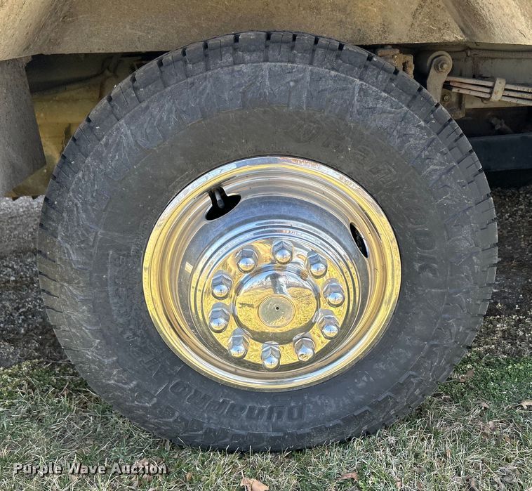 image for item DS0830 1998 Fleetwood  Pace Arrow RV