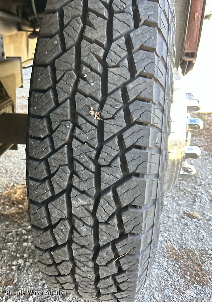 image for item DS0830 1998 Fleetwood  Pace Arrow RV