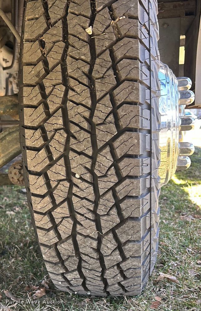 image for item DS0830 1998 Fleetwood  Pace Arrow RV