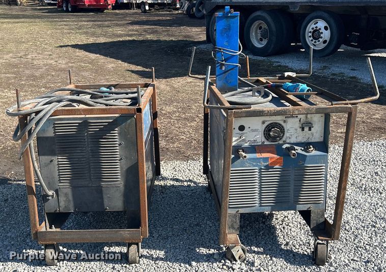 image for item DS0832 (2) electric welders