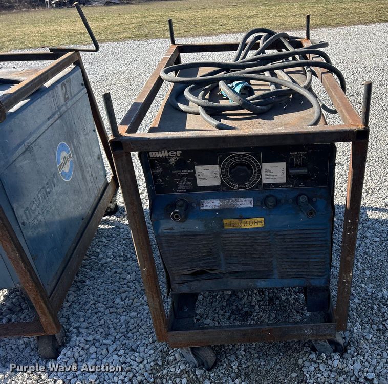 image for item DS0832 (2) electric welders