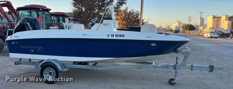 image for item DS2466 2019 Bayliner  Element F18 boat