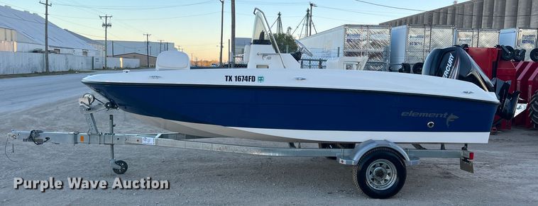 image for item DS2466 2019 Bayliner  Element F18 boat