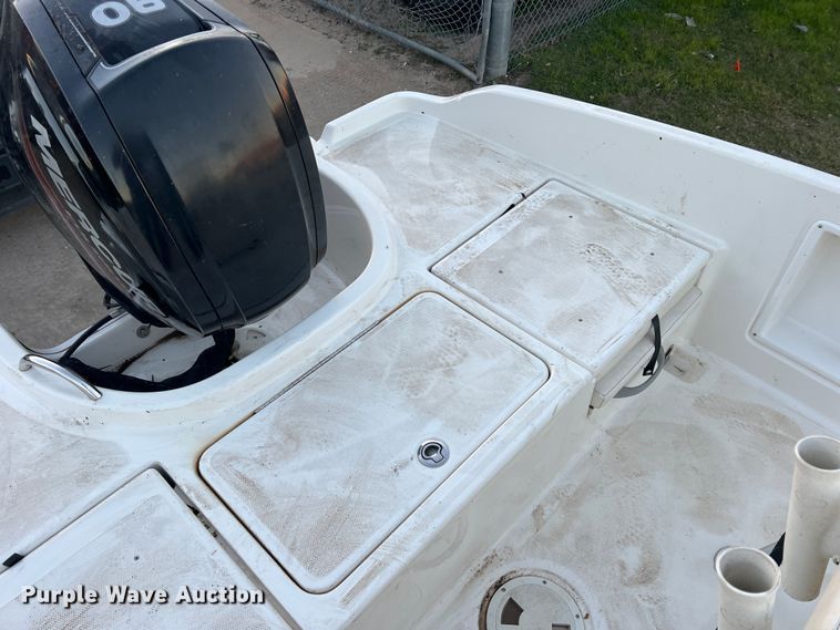 image for item DS2466 2019 Bayliner  Element F18 boat