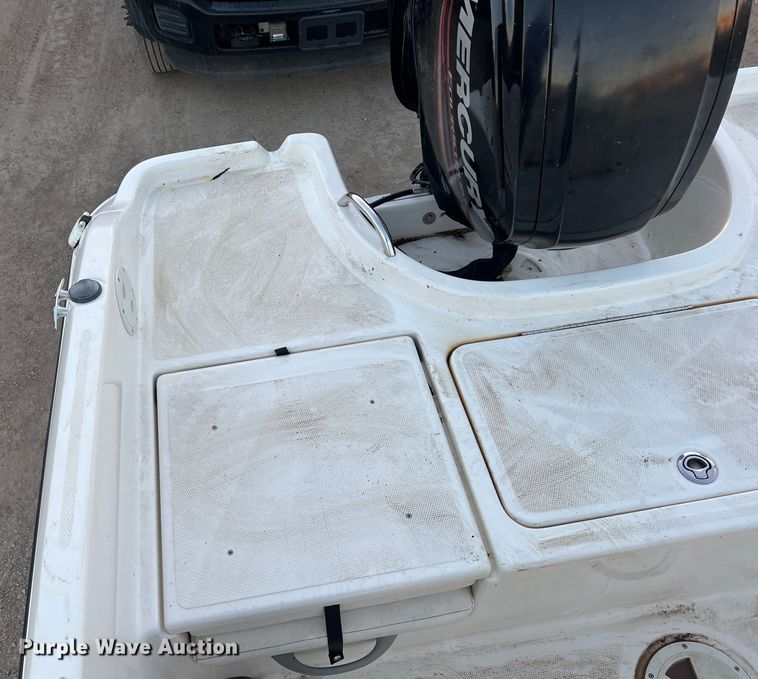 image for item DS2466 2019 Bayliner  Element F18 boat