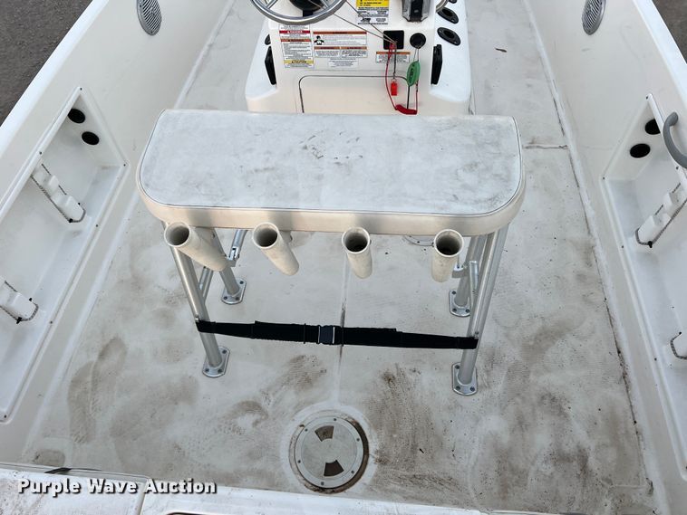 image for item DS2466 2019 Bayliner  Element F18 boat