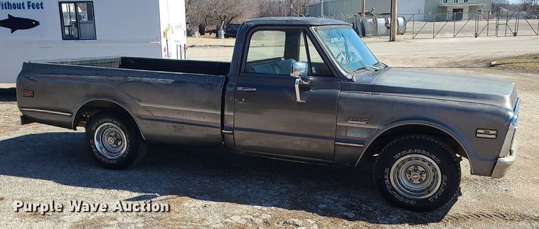 image for item DS7305 1971 GMC C10 pickup truck