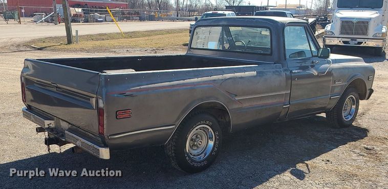 image for item DS7305 1971 GMC C10 pickup truck