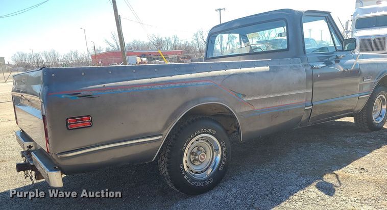 image for item DS7305 1971 GMC C10 pickup truck