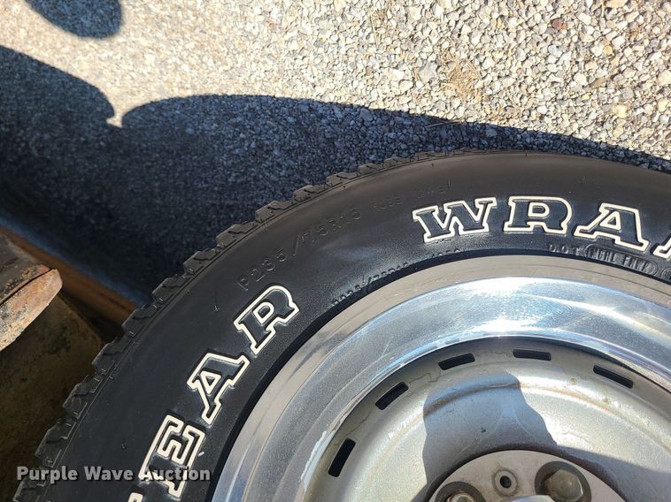 image for item DS7305 1971 GMC C10 pickup truck