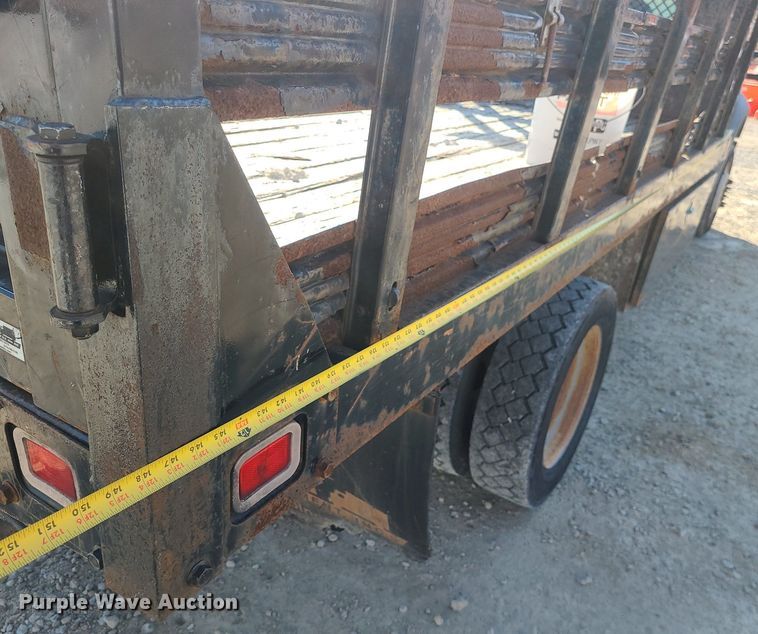 image for item DS7331 2008 Ford F550 flatbed truck