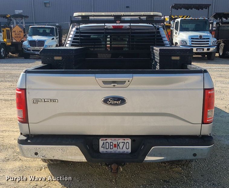 image for item DS7334 2016 Ford F150 SuperCrew pickup truck