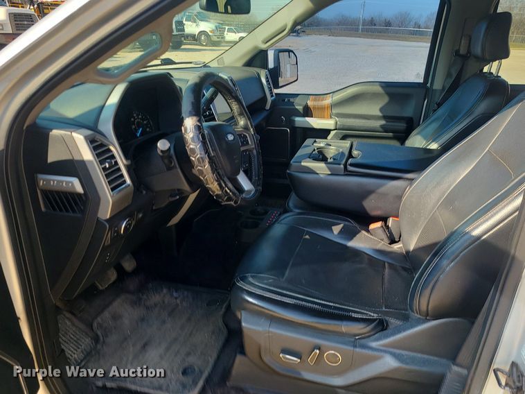 image for item DS7334 2016 Ford F150 SuperCrew pickup truck