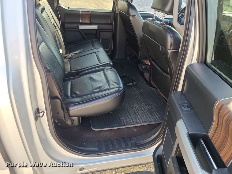 image for item DS7334 2016 Ford F150 SuperCrew pickup truck