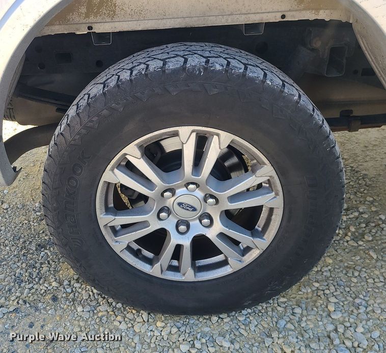 image for item DS7334 2016 Ford F150 SuperCrew pickup truck