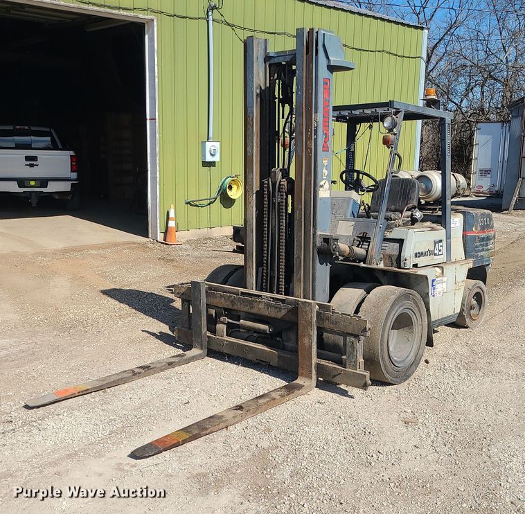 image for item DS7335 Komatsu FG45T-6 forklift