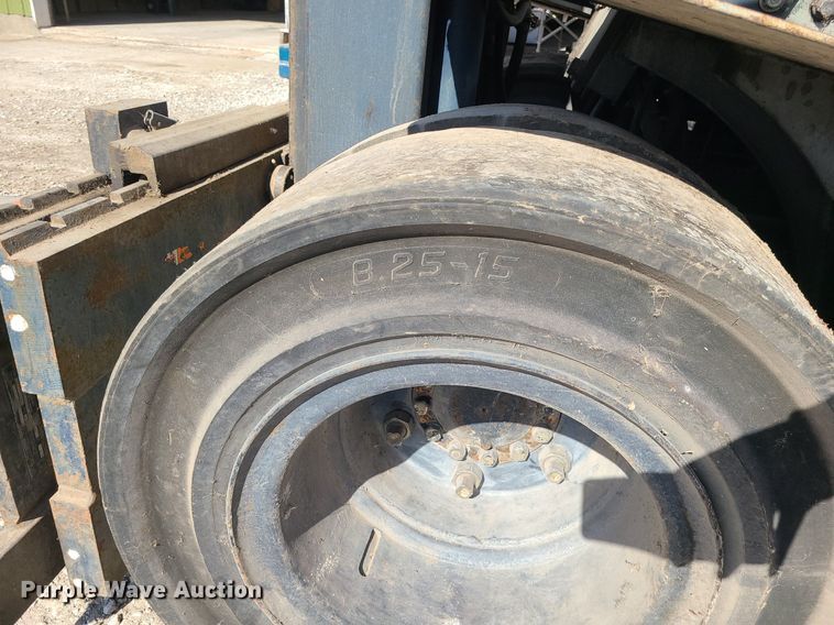 image for item DS7335 Komatsu FG45T-6 forklift