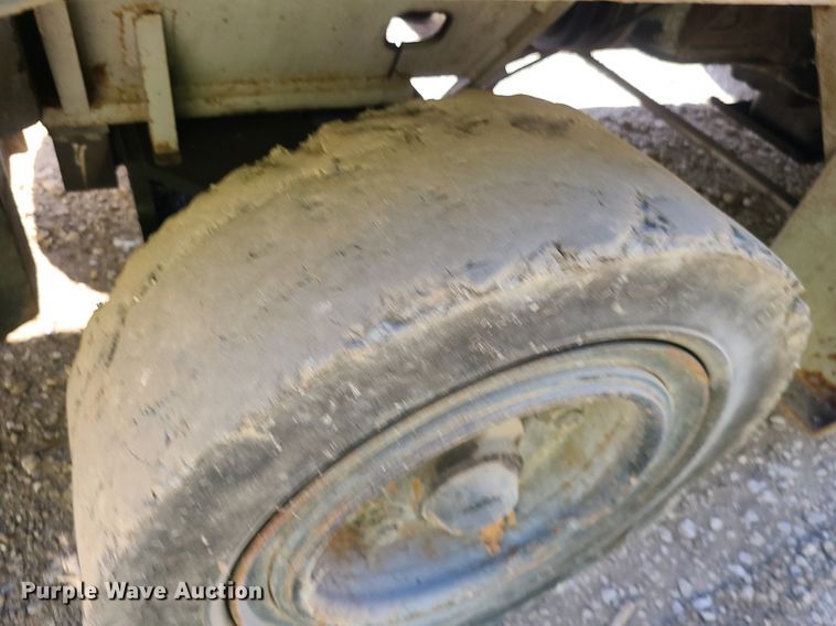 image for item DS7335 Komatsu FG45T-6 forklift