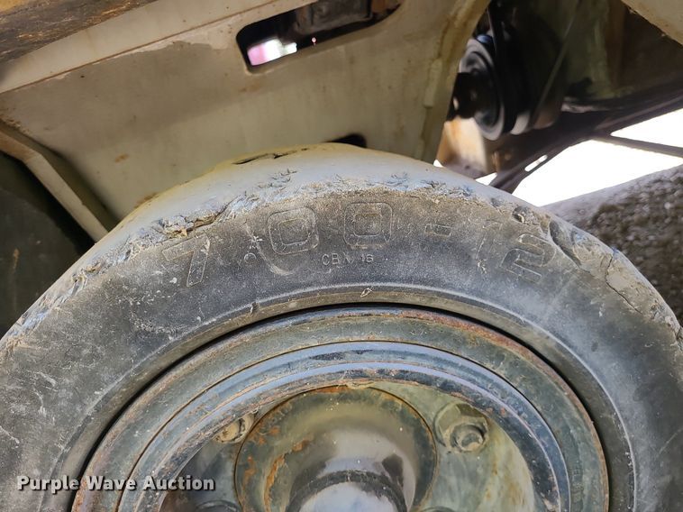 image for item DS7335 Komatsu FG45T-6 forklift