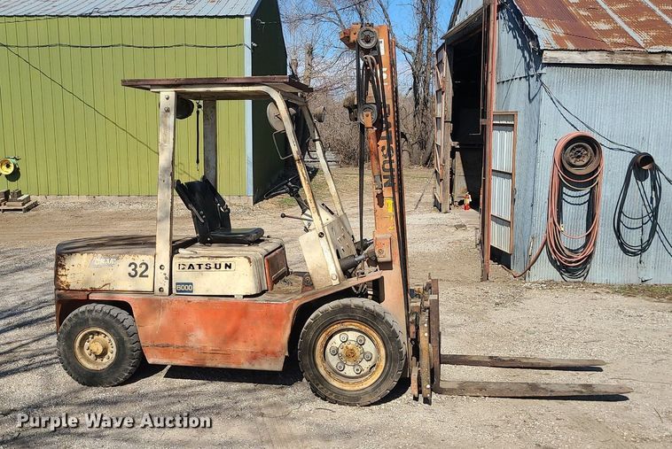image for item DS7336 Datsun 6000 forklift