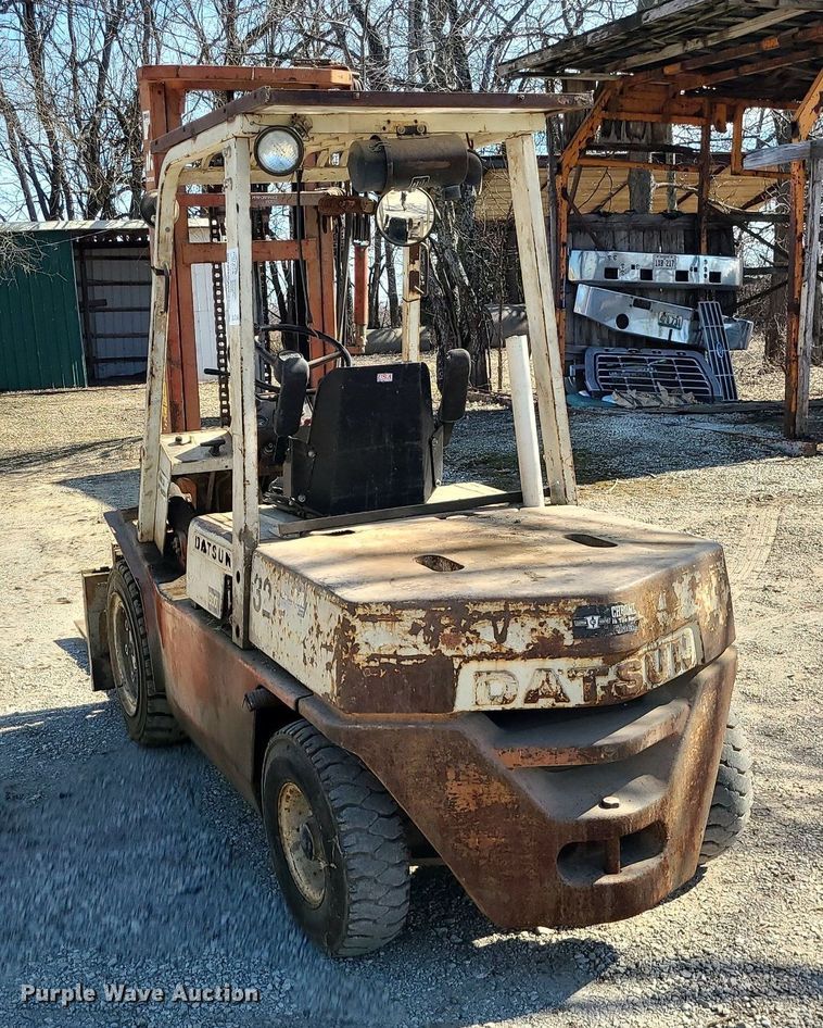 image for item DS7336 Datsun 6000 forklift