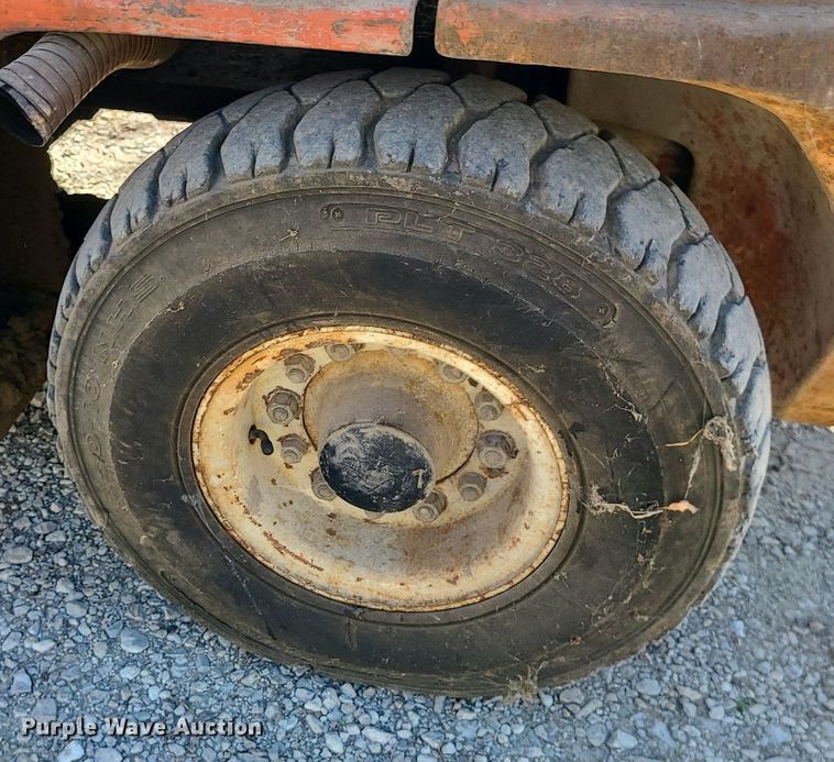 image for item DS7336 Datsun 6000 forklift