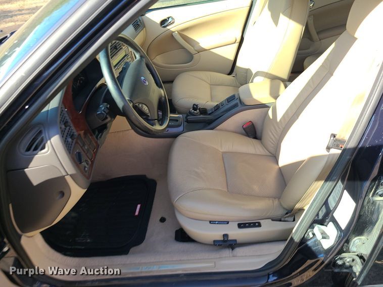 image for item DS7349 2000 Saab 95 SE 