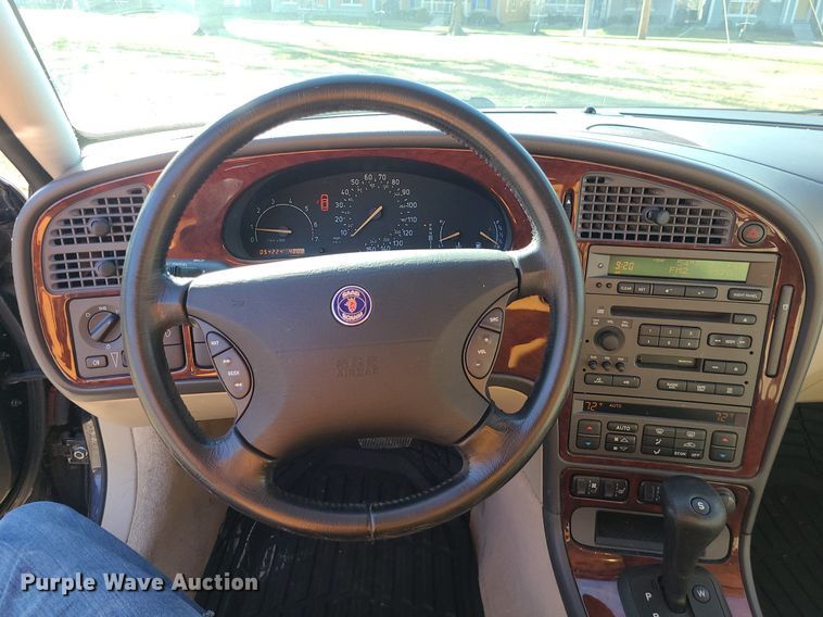 image for item DS7349 2000 Saab 95 SE 
