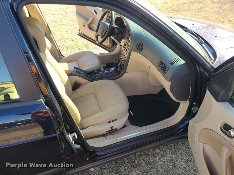 image for item DS7349 2000 Saab 95 SE 