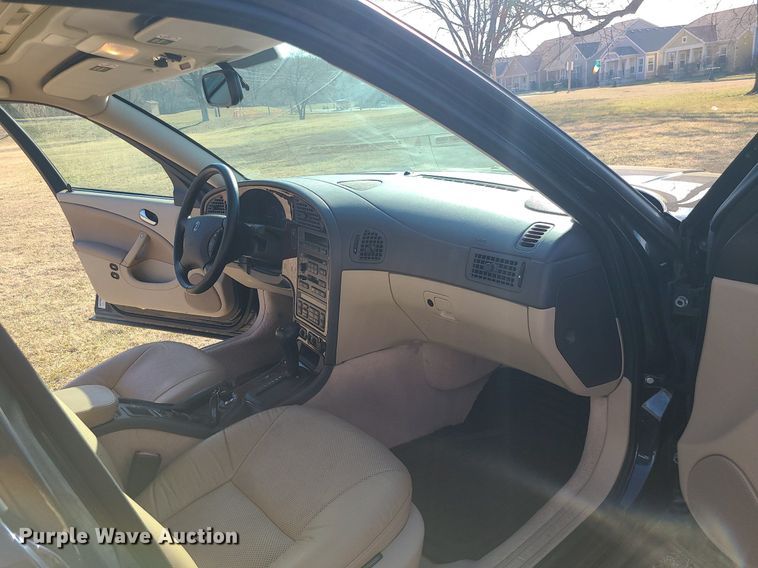 image for item DS7349 2000 Saab 95 SE 