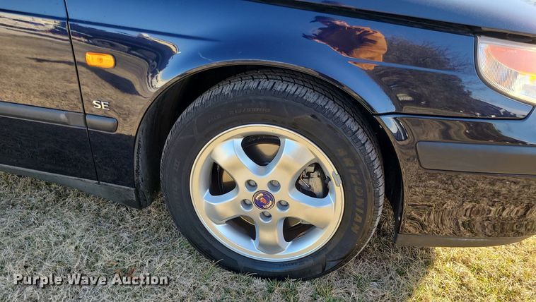 image for item DS7349 2000 Saab 95 SE 