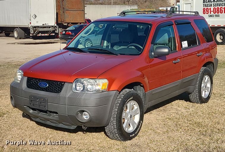image for item DS7350 2007 Ford  Escape XLT SUV