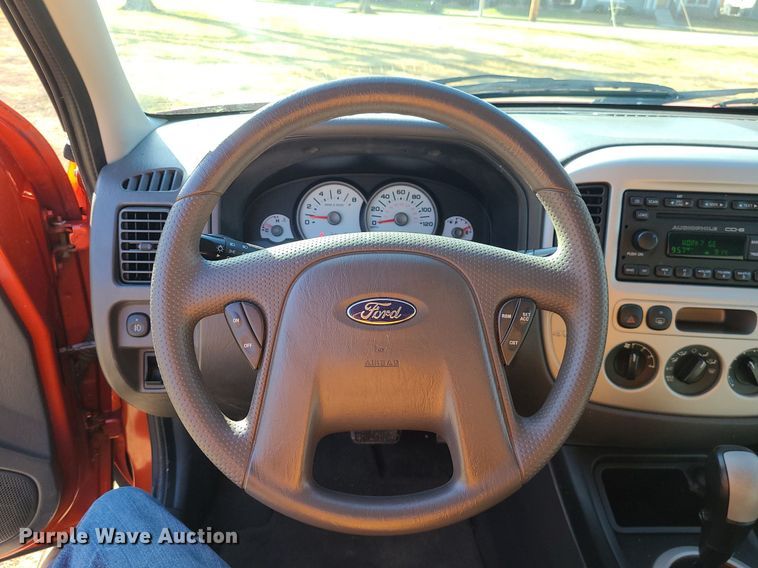 image for item DS7350 2007 Ford  Escape XLT SUV