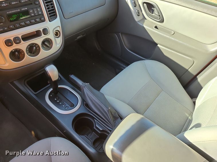 image for item DS7350 2007 Ford  Escape XLT SUV