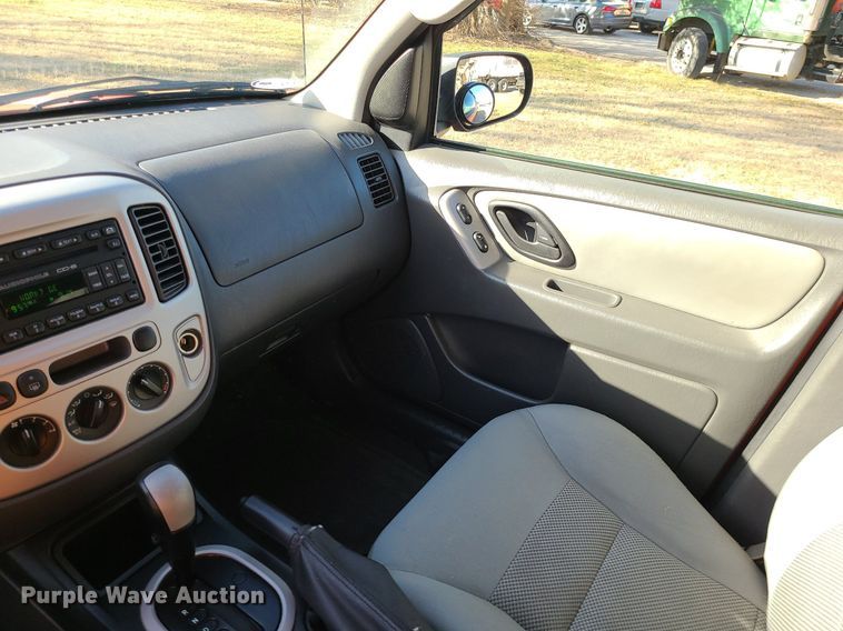 image for item DS7350 2007 Ford  Escape XLT SUV