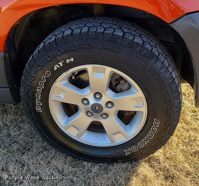 image for item DS7350 2007 Ford  Escape XLT SUV