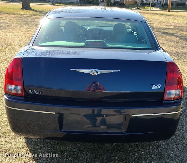 image for item DS7352 2006 Chrysler  300 Touring 