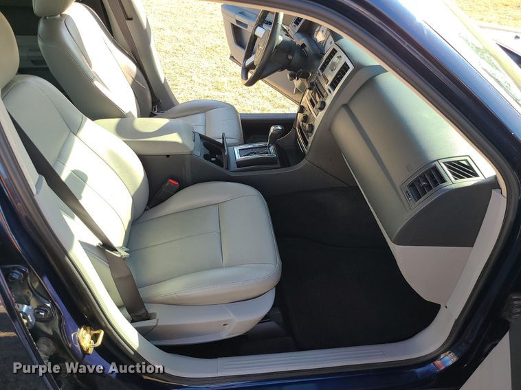 image for item DS7352 2006 Chrysler  300 Touring 