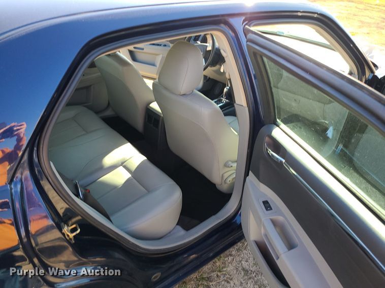 image for item DS7352 2006 Chrysler  300 Touring 