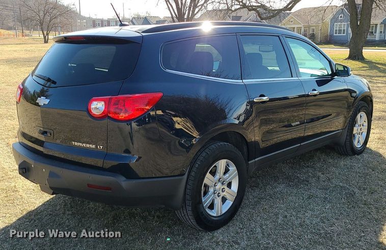 image for item DS7353 2011 Chevrolet Traverse LT SUV